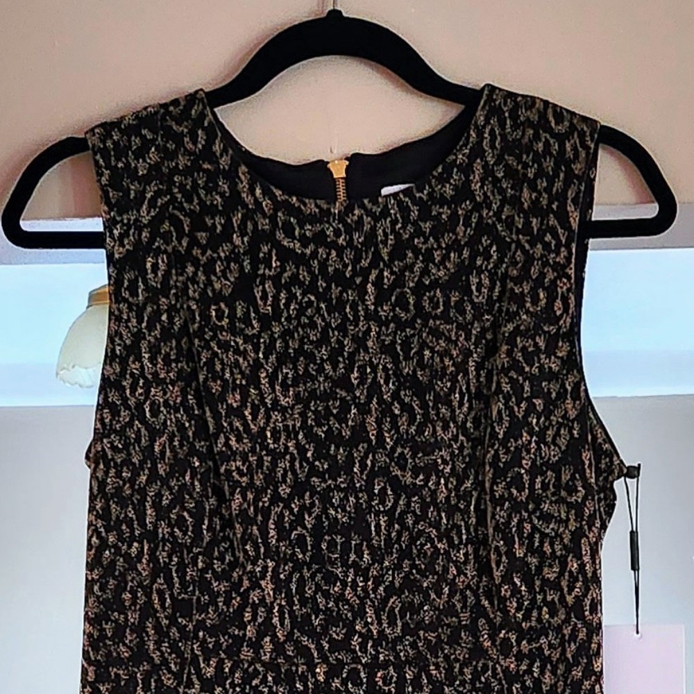 Calvin Klein Evening Fitted Dress Size 8 Black and Gold Glitter
